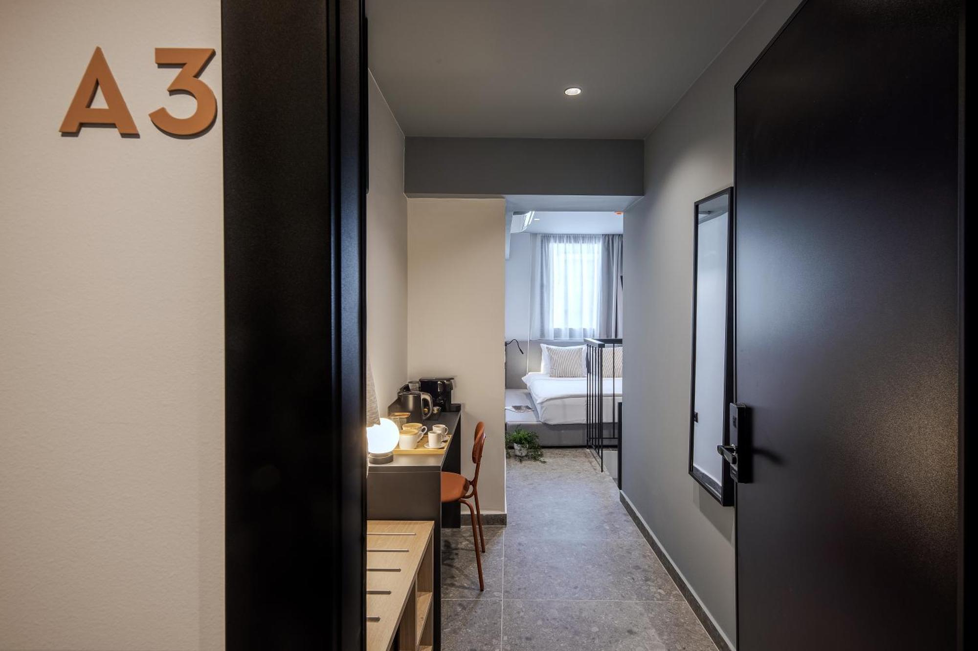 Bonnie Athens By Nin&Bau Hotel Ngoại thất bức ảnh